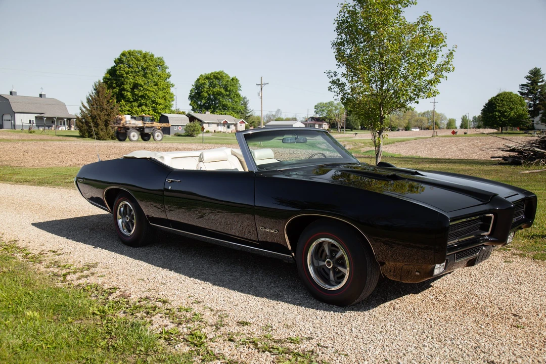 1969 Pontiac GTO 2nd Gen - Image 13 of 31