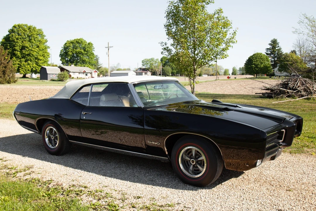 1969 Pontiac GTO 2nd Gen - Image 12 of 31
