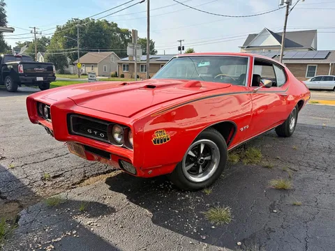 1969 Pontiac GTO Coupe 2D