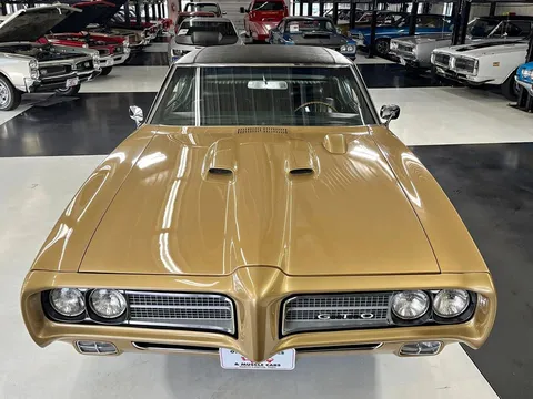 1969 Pontiac GTO Coupe 2D