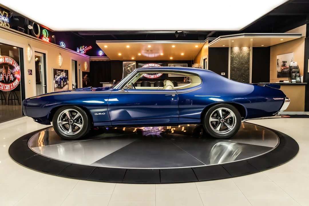 1969 Pontiac GTO 2nd Gen - Image 19 of 24