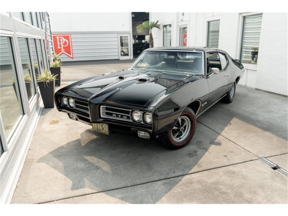 1969 Pontiac GTO 2nd Gen - Image 3 of 12