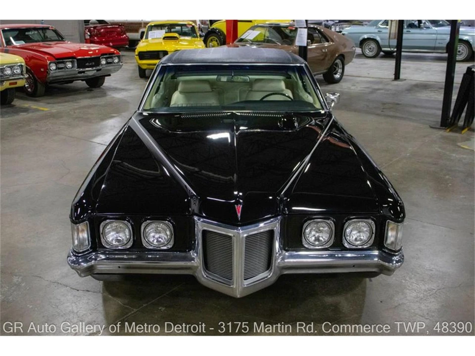 1969 Pontiac Grand Prix 2nd Gen - Image 11 of 31
