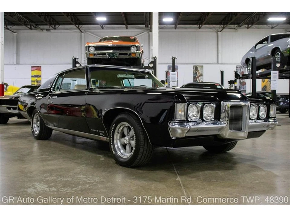 1969 Pontiac Grand Prix 2nd Gen - Image 10 of 31