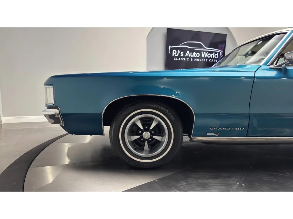 1969 Pontiac Grand Prix 2nd Gen - Image 16 of 31