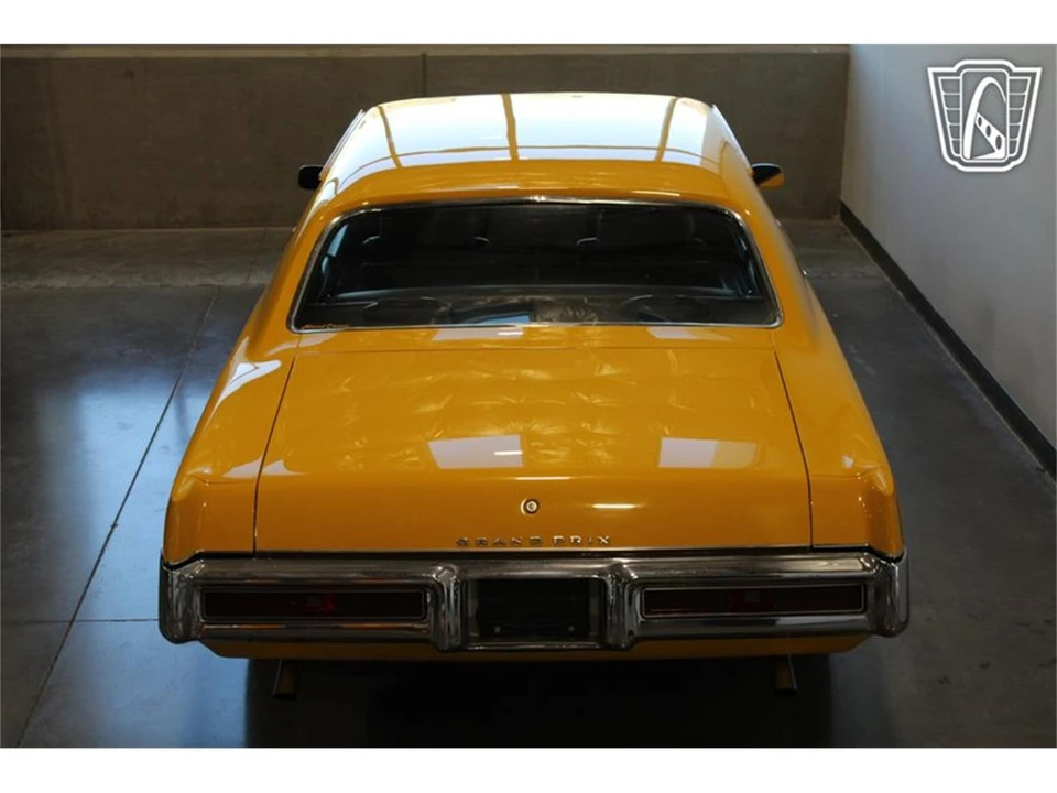 1969 Pontiac Grand Prix 2nd Gen - Image 10 of 31
