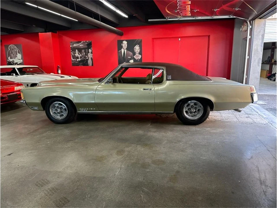 1969 Pontiac Grand Prix 2nd Gen - Image 26 of 31