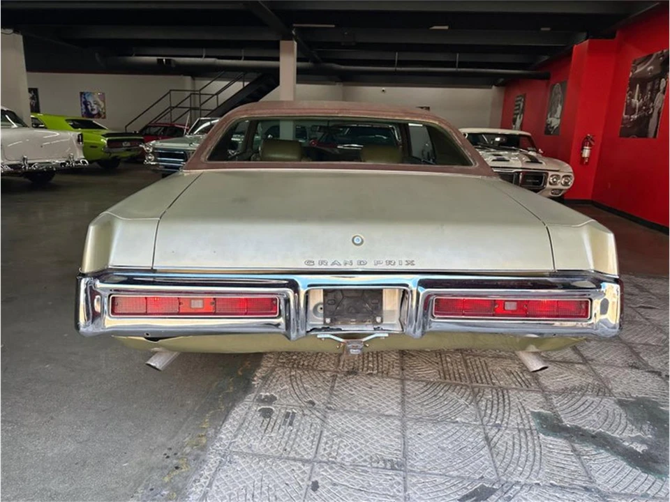 1969 Pontiac Grand Prix 2nd Gen - Image 20 of 31