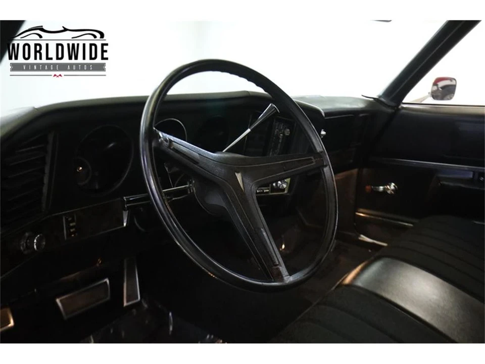 1969 Pontiac Grand Prix 2nd Gen - Image 25 of 31
