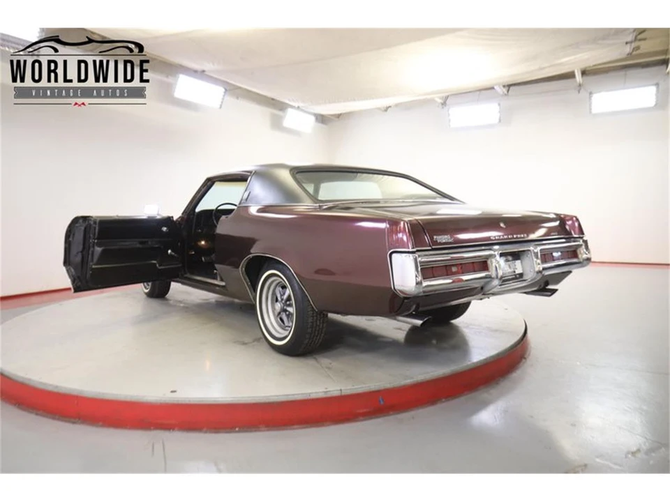 1969 Pontiac Grand Prix 2nd Gen - Image 21 of 31