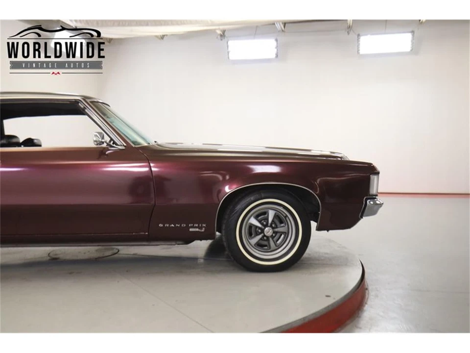 1969 Pontiac Grand Prix 2nd Gen - Image 8 of 31