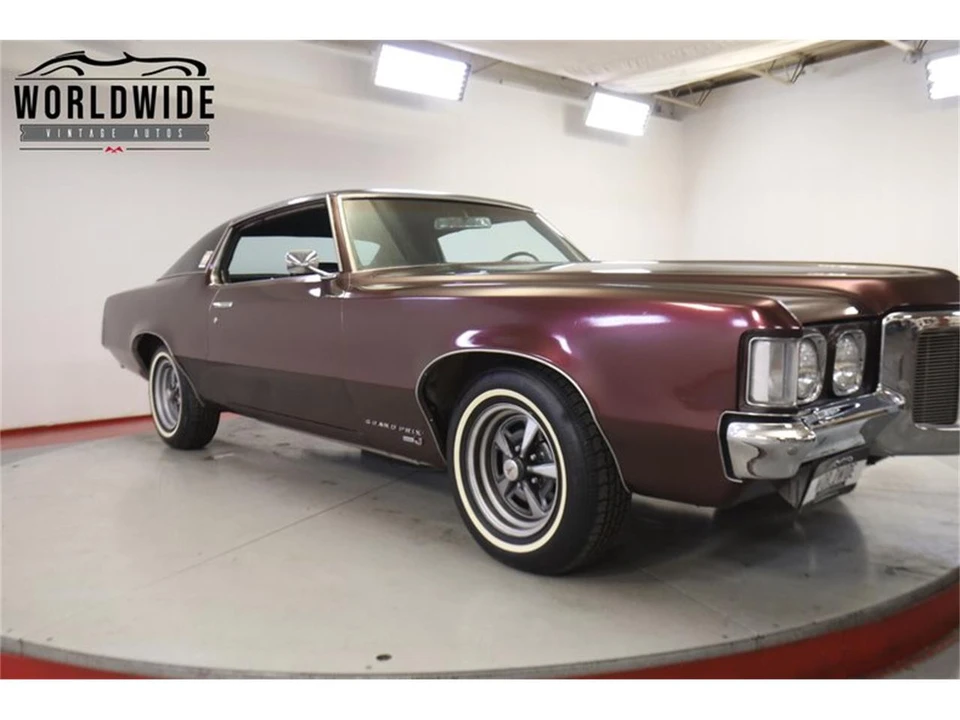 1969 Pontiac Grand Prix 2nd Gen - Image 14 of 31