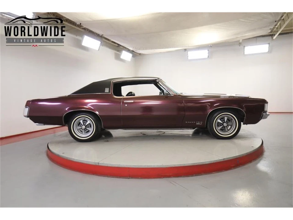 1969 Pontiac Grand Prix 2nd Gen - Image 4 of 31