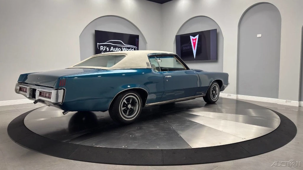 1969 Pontiac Grand Prix 2nd Gen - Image 7 of 24