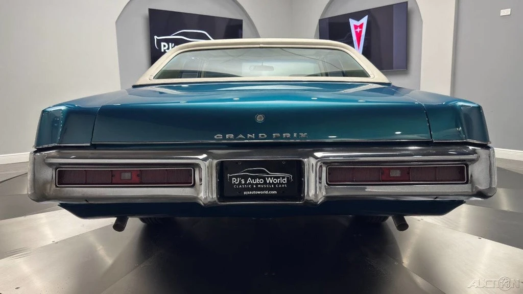 1969 Pontiac Grand Prix 2nd Gen - Image 22 of 24
