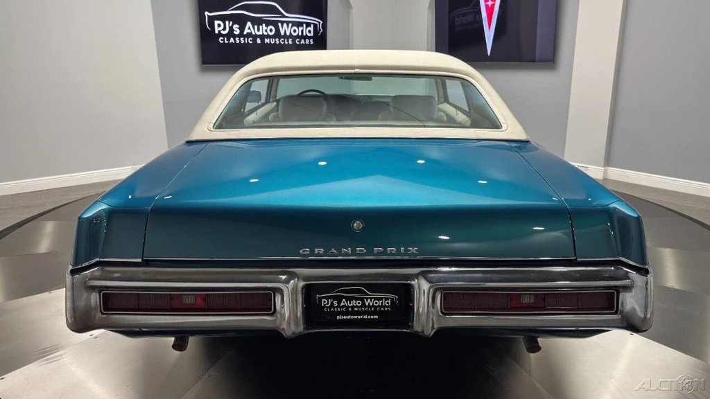 1969 Pontiac Grand Prix 2nd Gen - Image 21 of 24