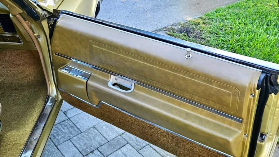 1969 Pontiac Grand Prix 2nd Gen - Image 16 of 25