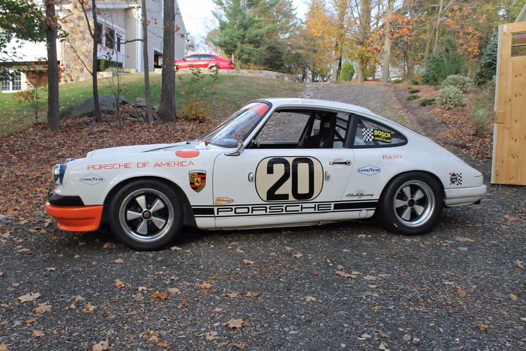1969 Porsche 911 T F-Body LWB - Image 10 of 31