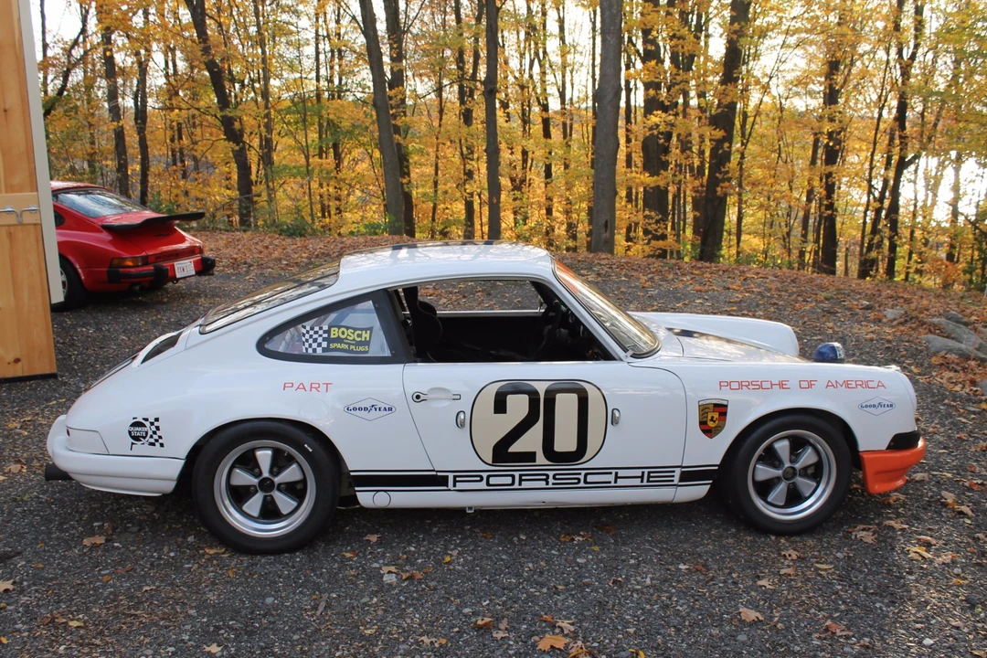 1969 Porsche 911 T F-Body LWB - Image 3 of 31