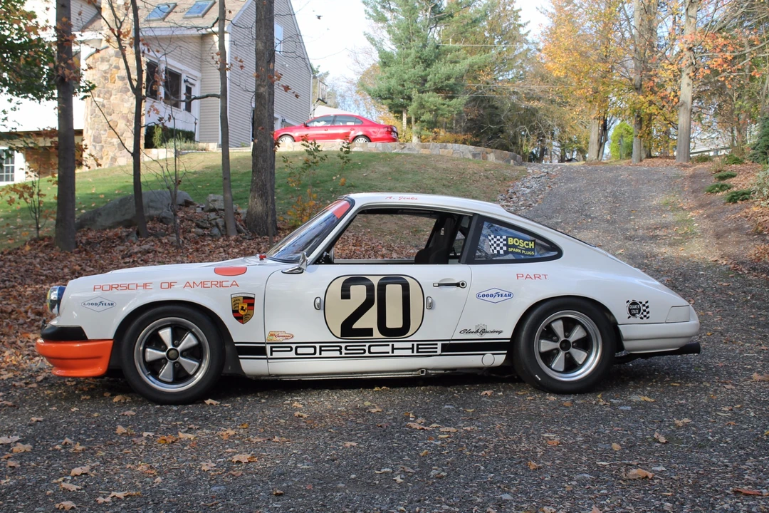 1969 Porsche 911 T F-Body LWB - Image 9 of 31