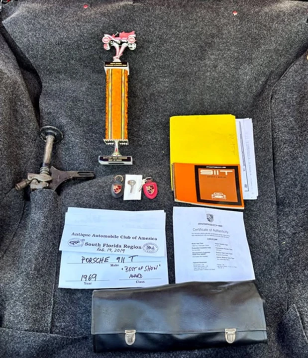1969 Porsche 911 T F-Body LWB - Image 20 of 20