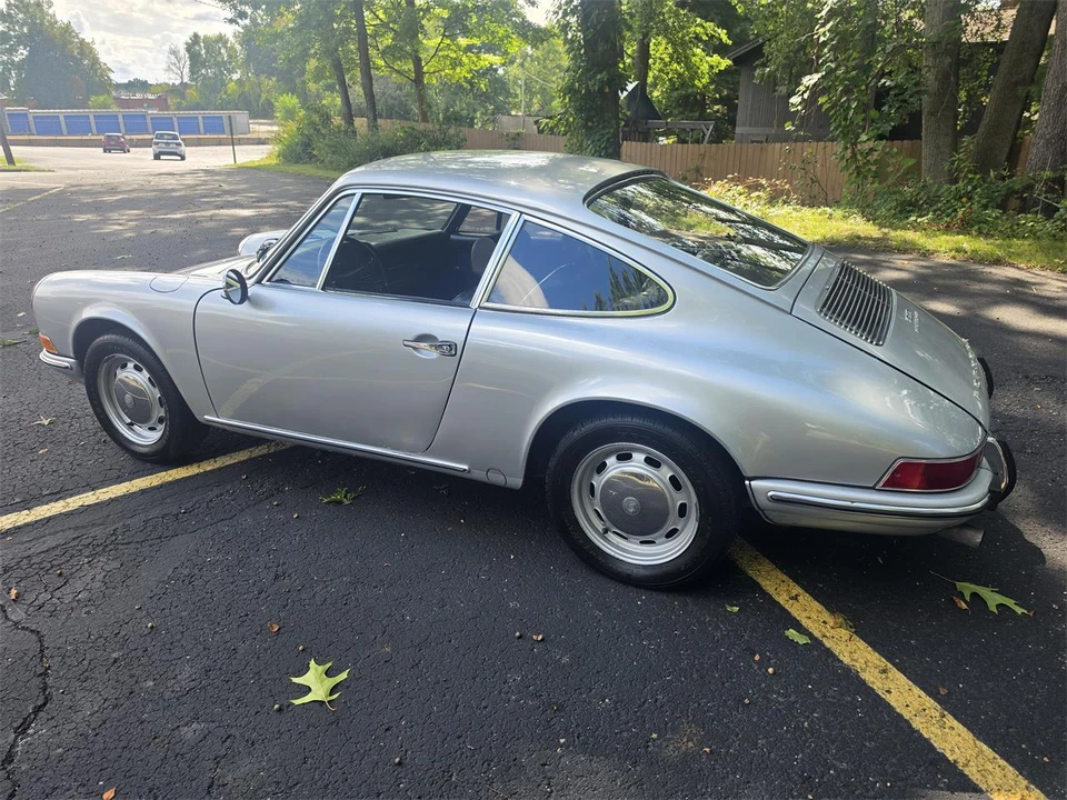 1969 Porsche 911 T F-Body LWB - Image 6 of 31
