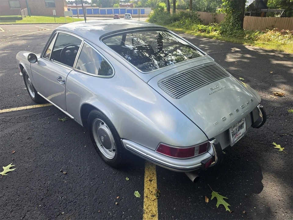 1969 Porsche 911 T F-Body LWB - Image 7 of 31