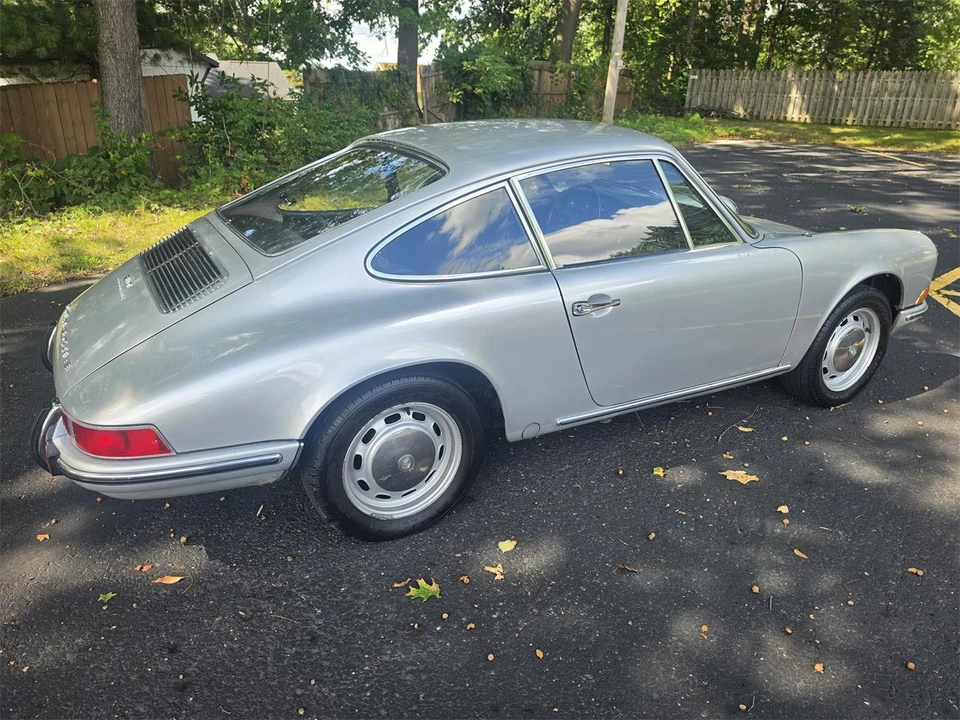 1969 Porsche 911 T F-Body LWB - Image 14 of 31