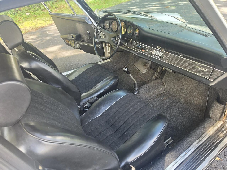 1969 Porsche 911 T F-Body LWB - Image 21 of 31