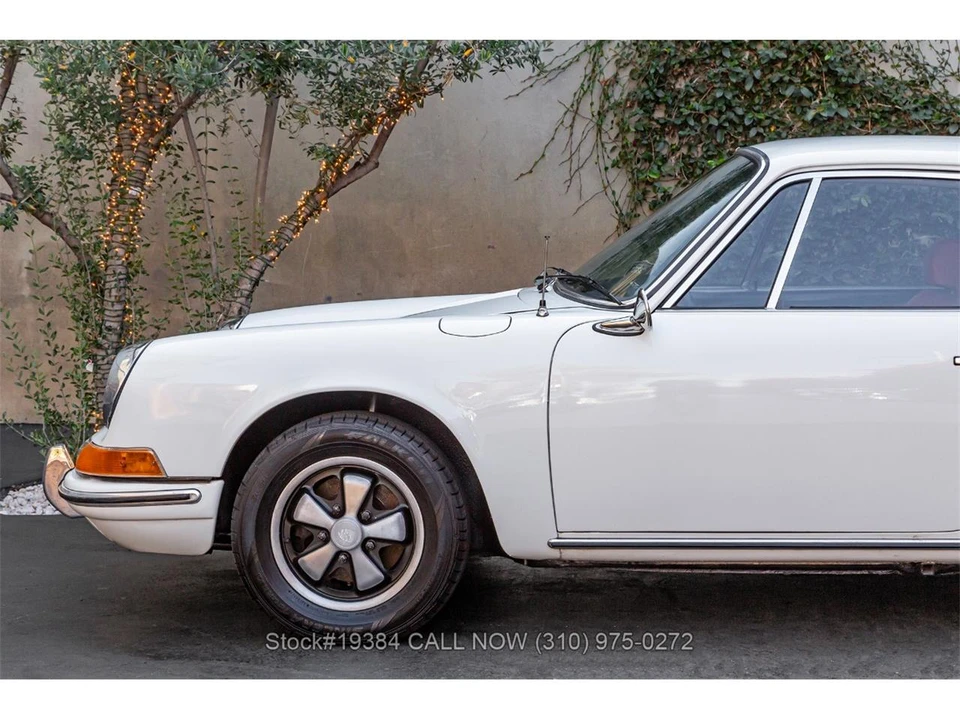 1969 Porsche 911 T F-Body LWB - Image 11 of 31
