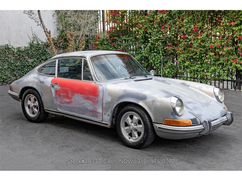 1969 Porsche 911 T F-Body LWB - Image 2 of 31
