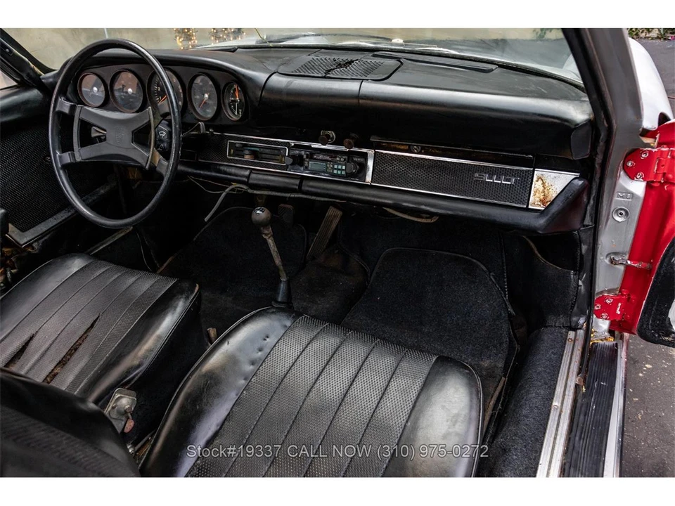 1969 Porsche 911 T F-Body LWB - Image 20 of 31