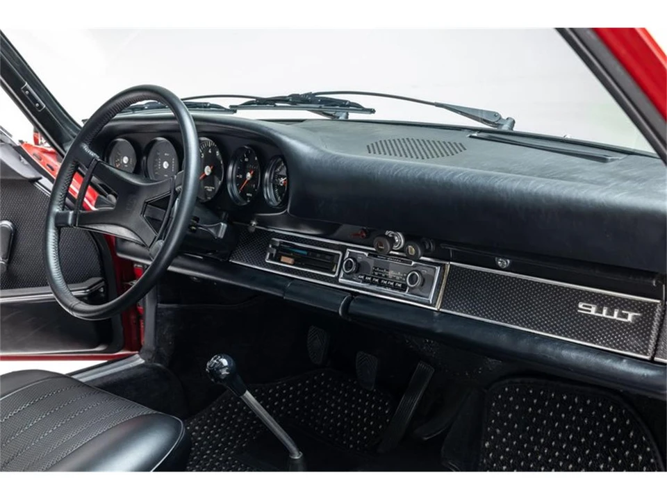 1969 Porsche 911 T F-Body LWB - Image 18 of 31