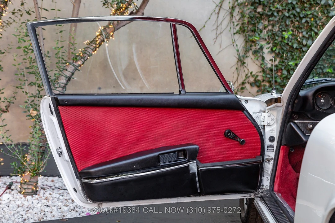 1969 Porsche 911 T F-Body LWB - Image 15 of 31
