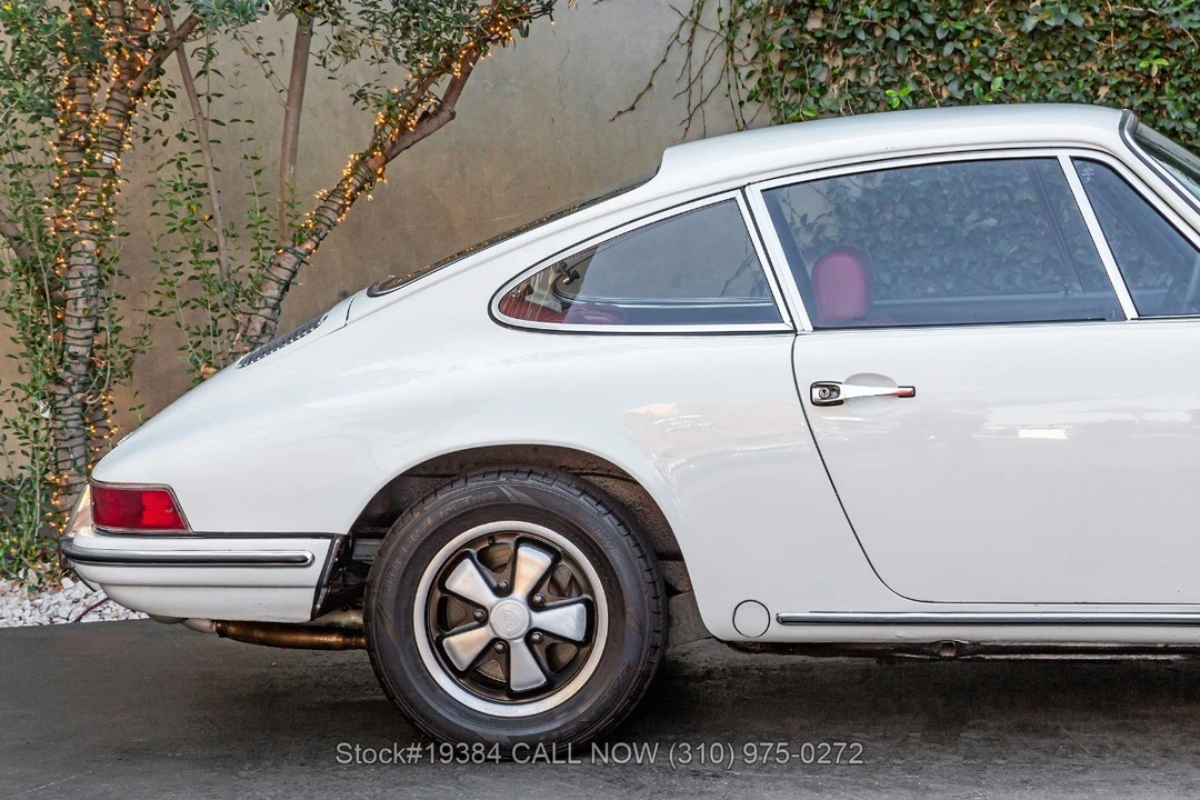 1969 Porsche 911 T F-Body LWB - Image 12 of 31