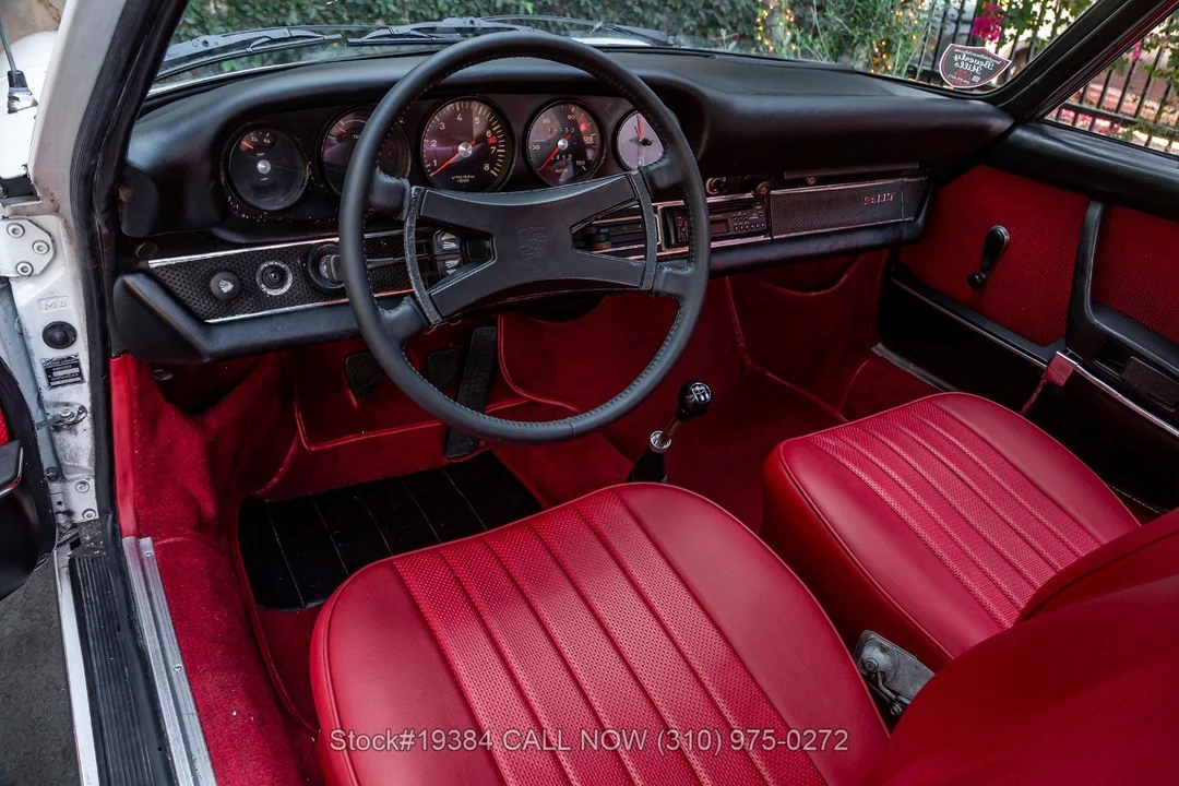 1969 Porsche 911 T F-Body LWB - Image 18 of 31