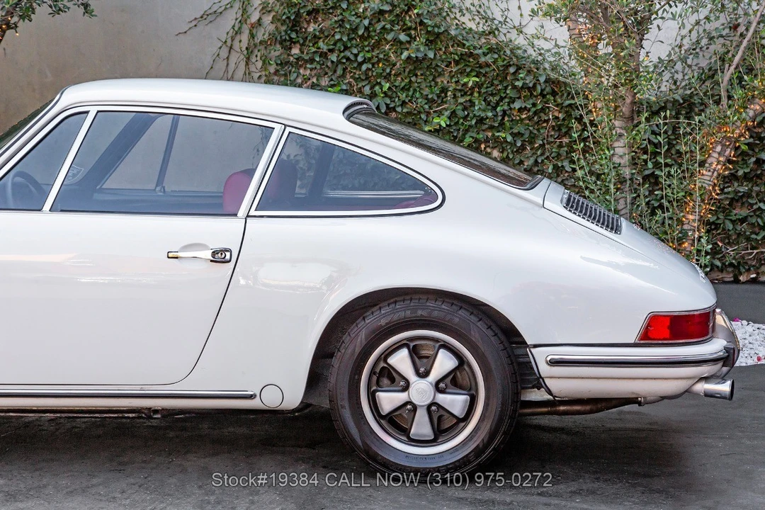 1969 Porsche 911 T F-Body LWB - Image 14 of 31