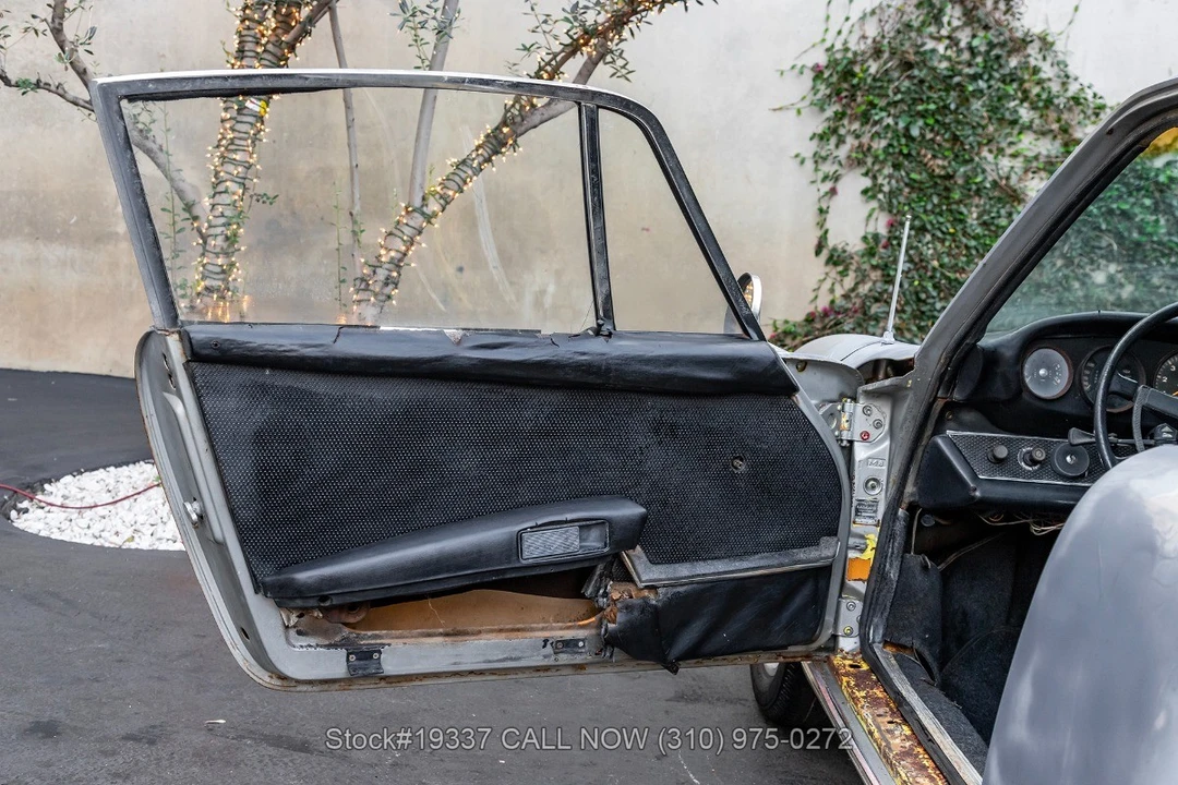 1969 Porsche 911 T F-Body LWB - Image 15 of 31