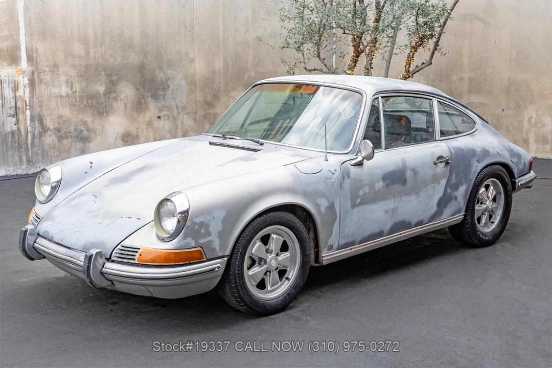 1969 Porsche 911 T F-Body LWB - Image 9 of 31
