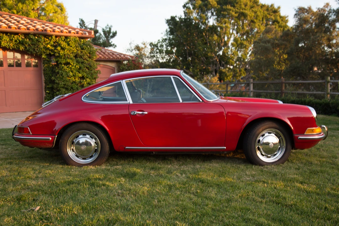 1969 Porsche 911 T F-Body LWB - Image 30 of 31