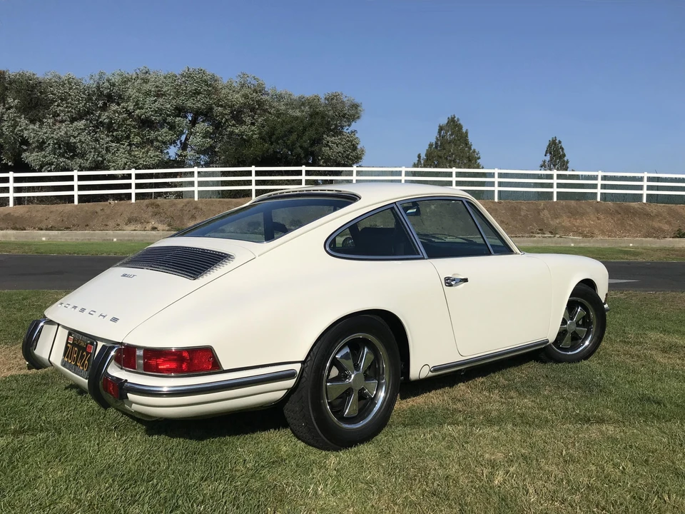 1969 Porsche 911 T F-Body LWB - Image 11 of 31
