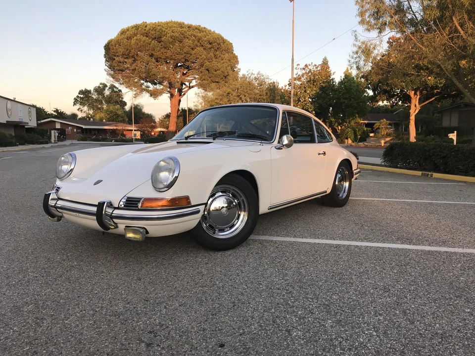 1969 Porsche 911 T F-Body LWB - Image 2 of 31