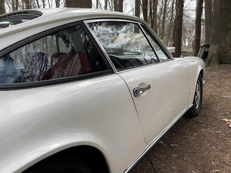 1969 Porsche 911 T F-Body LWB - Image 15 of 31