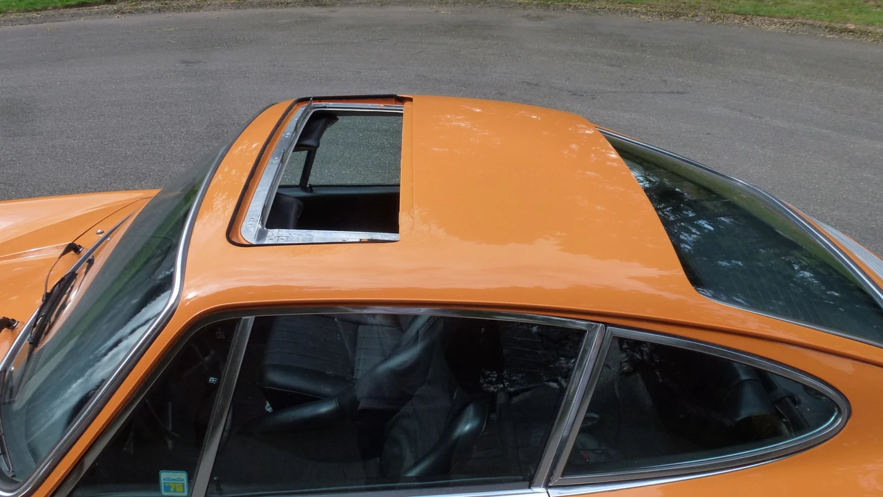 1969 Porsche 911 T F-Body LWB - Image 29 of 31
