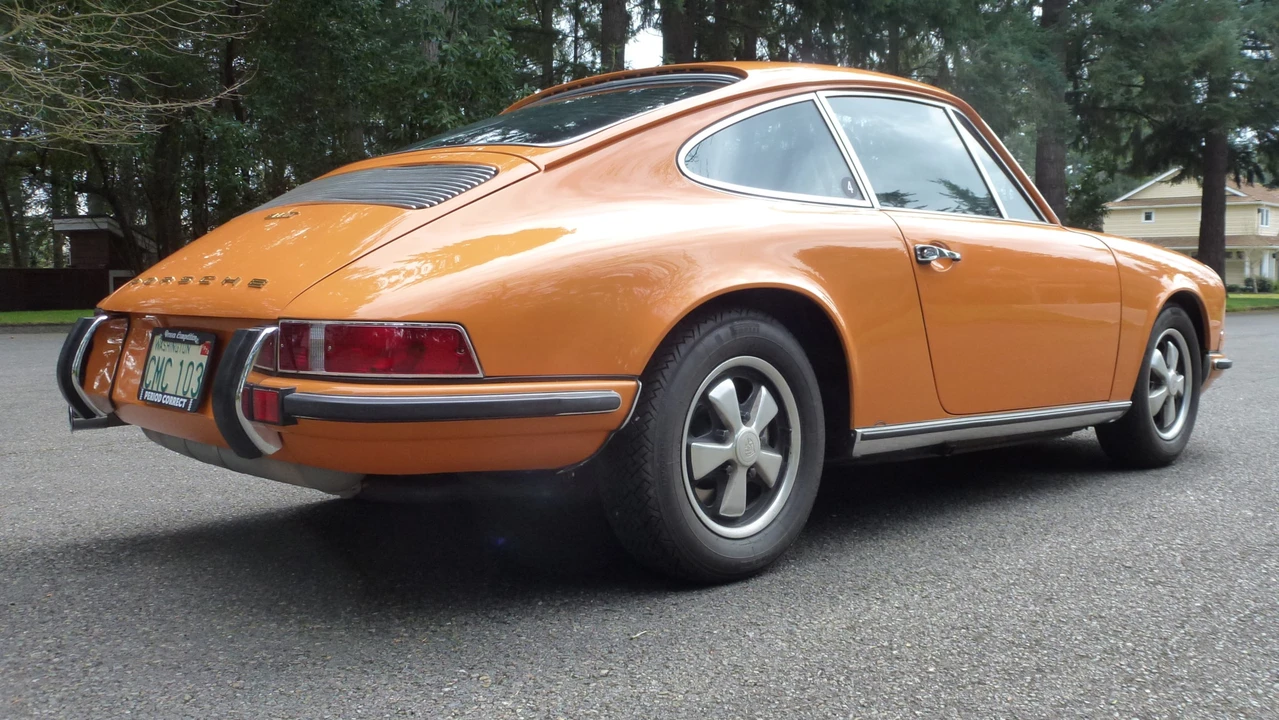 1969 Porsche 911 T F-Body LWB - Image 14 of 31
