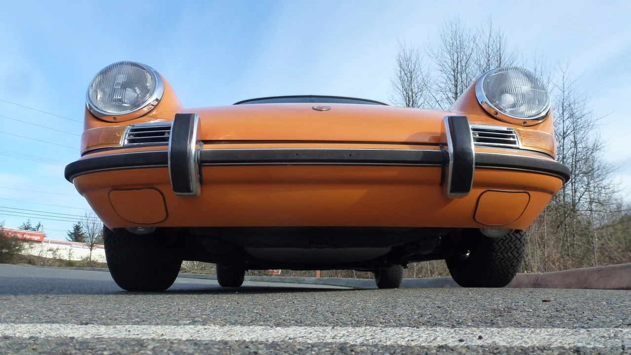 1969 Porsche 911 T F-Body LWB - Image 27 of 31