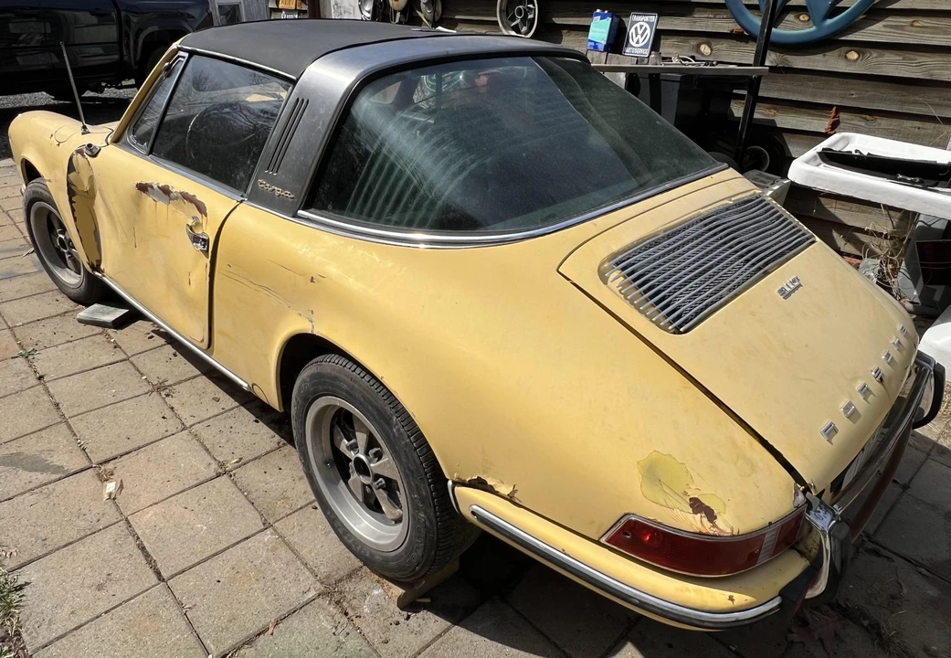 1969 Porsche 911 T F-Body LWB - Image 9 of 31
