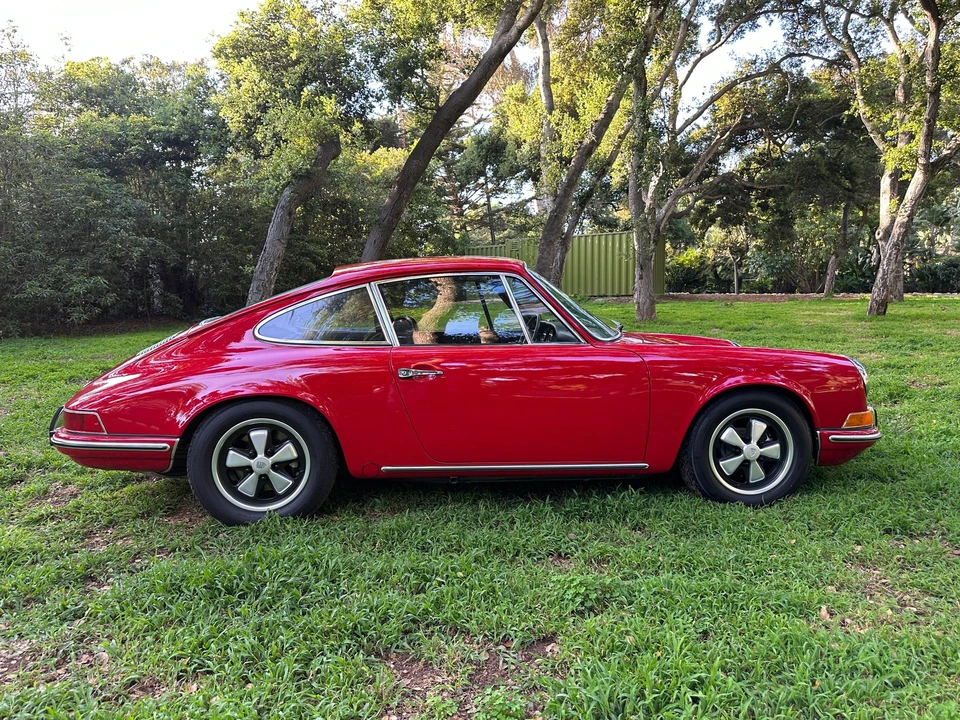 1969 Porsche 911 T F-Body LWB - Image 7 of 17