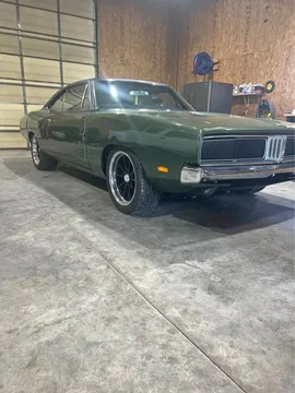 1969 Dodge Charger R/T & 2015 Dodge Challenger SRT Hellcat
