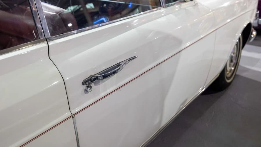 1969 Rolls-Royce Corniche - Image 14 of 31